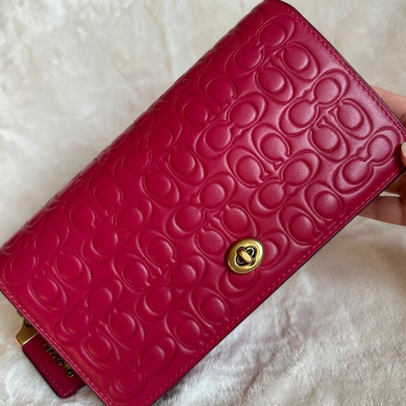 NWOT! Coach Dinky Signature Convertible Shoulder Bag In Bright Cherry Leather - Picture 8 of 15